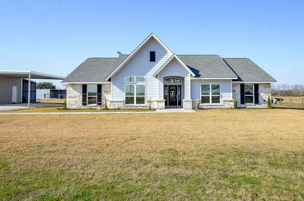 1108 County Road 475, El Campo, TX 77437