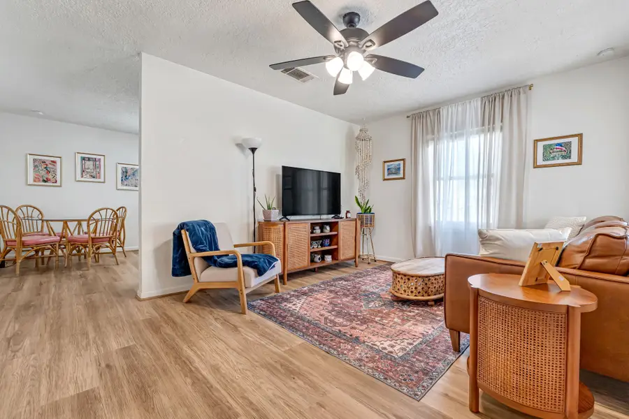 5006 Oak Street, Seabrook, TX 77586 - Image #3