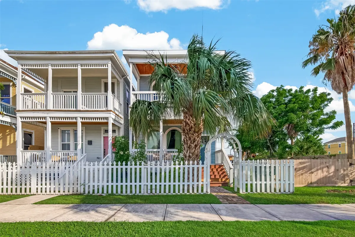 2815 Ball Street, Galveston, TX 77550 - #1