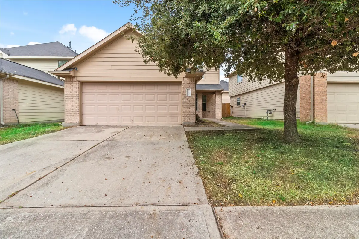 878 Sun Prairie Drive, Houston, TX 77090 - Image #1
