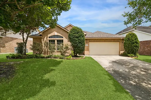 6823 Amber Pine Court, Humble, TX 77346