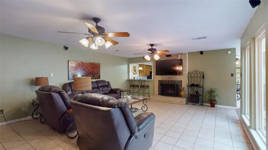 1827 Ash Meadow Drive, Houston, TX 77090 - #3