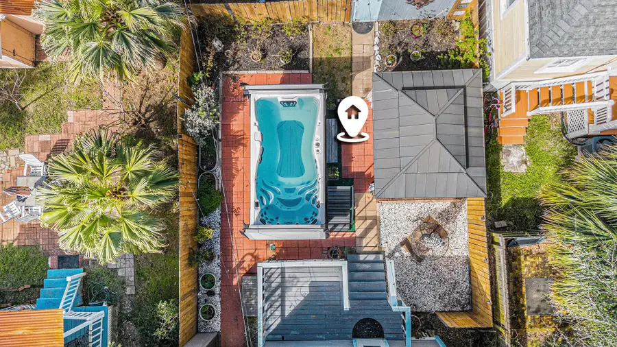 806 Church Street, Galveston, TX 77550 - Image #3