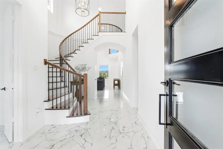 2056 White Doe Court, Cleveland, TX 77328 - Image #3