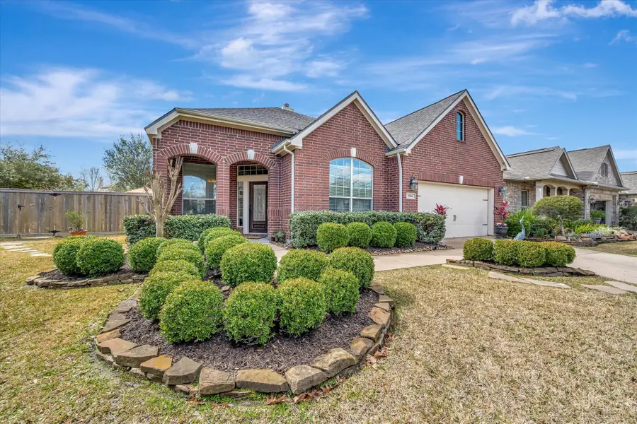 2366 Opal Springs Lane, Friendswood, TX 77546 - #2