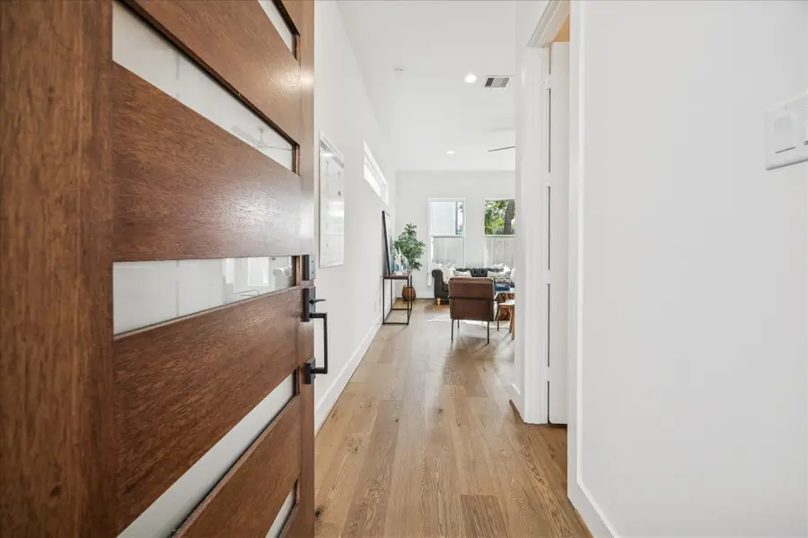 7723 Sky Dweller Drive, Houston, TX 77055 - Image #3