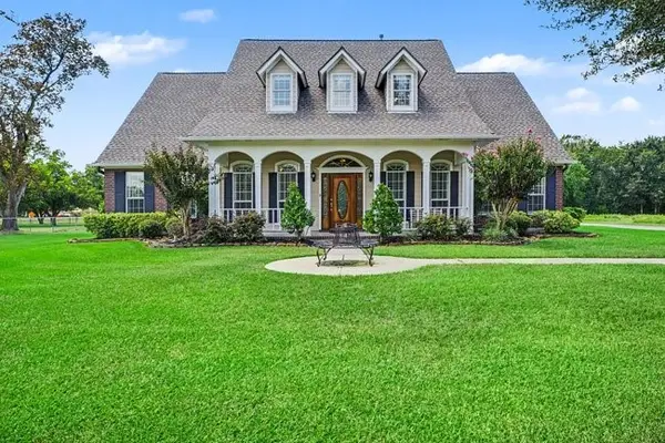 5400 W Orange Street, Pearland, TX 77581