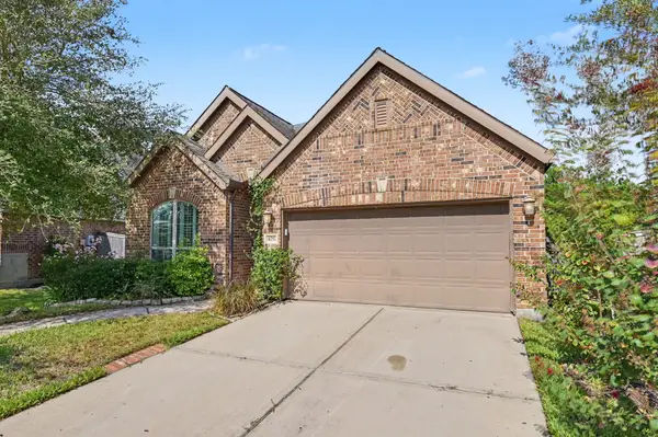 16755 Highland Country Drive, Cypress, TX 77433