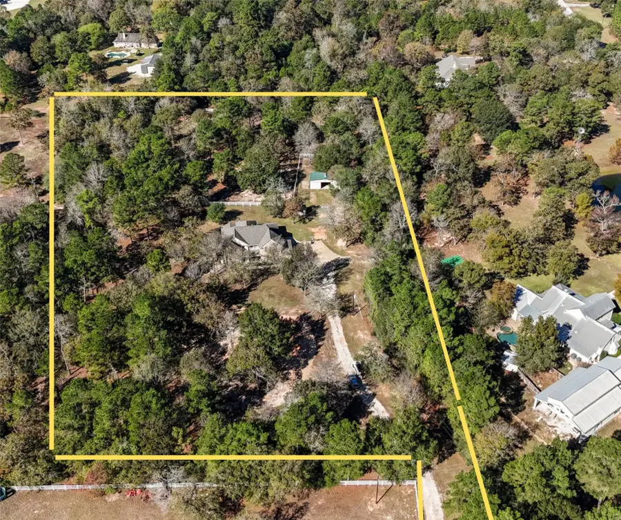 8102 Hills Parkway, Montgomery, TX 77316 - Image #2