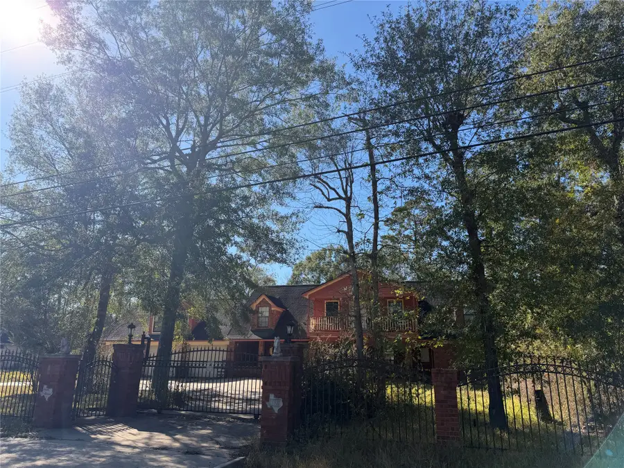 5934 Deerwood Drive, Conroe, TX 77306 - Image #3