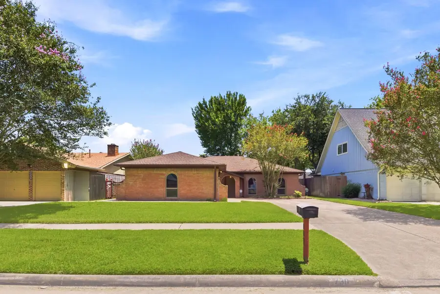 730 Seacliff Drive, Houston, TX 77062 - #3