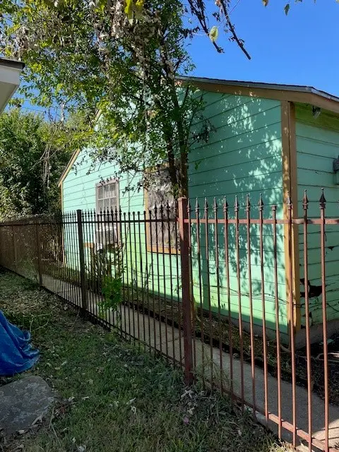 903 Bank Drive, Galena Park, TX 77547 - Image #3