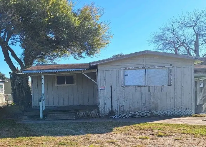 429 17th Avenue N, Texas City, TX 77590 - #2