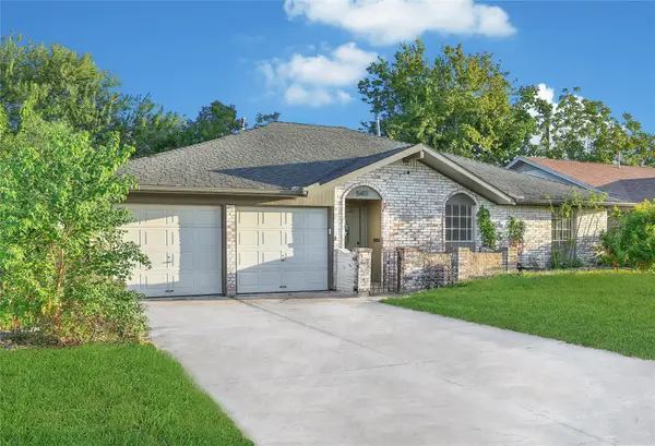 5411 Fairgreen Lane, Houston, TX 77048