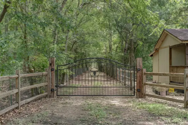 0 Highway 6 Nar, Alvin, TX 77511