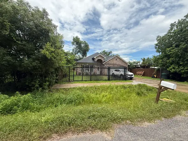 9426 Nyssa Street, Houston, TX 77078