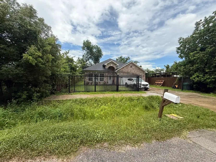 9426 Nyssa Street, Houston, TX 77078 - #2