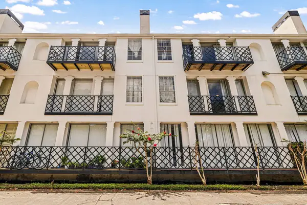 2333 Bering Drive #306, Houston, TX 77057