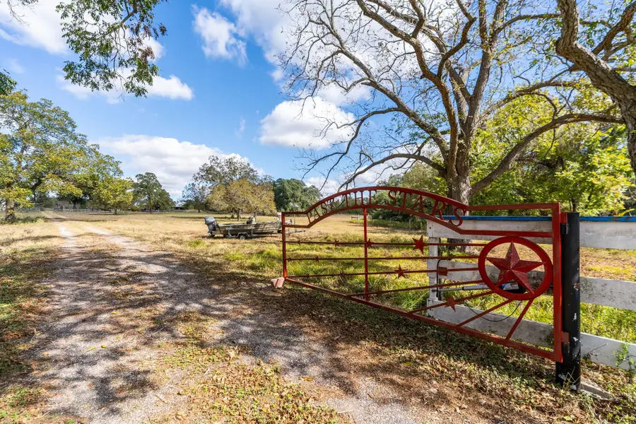 4003 State Highway 159, La Grange, TX 78945 - Image #2
