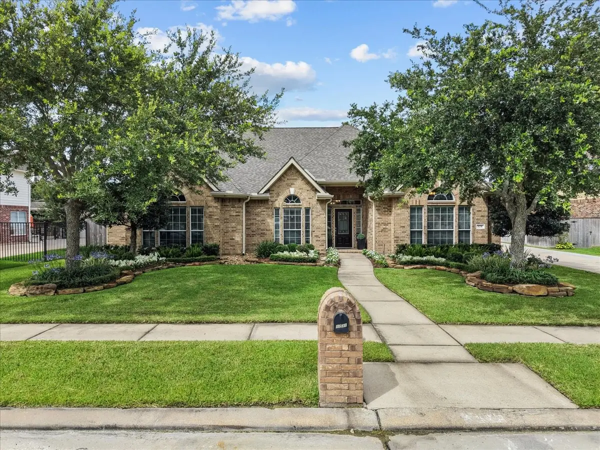 1731 Round Rock Street, Friendswood, TX 77546 - #1