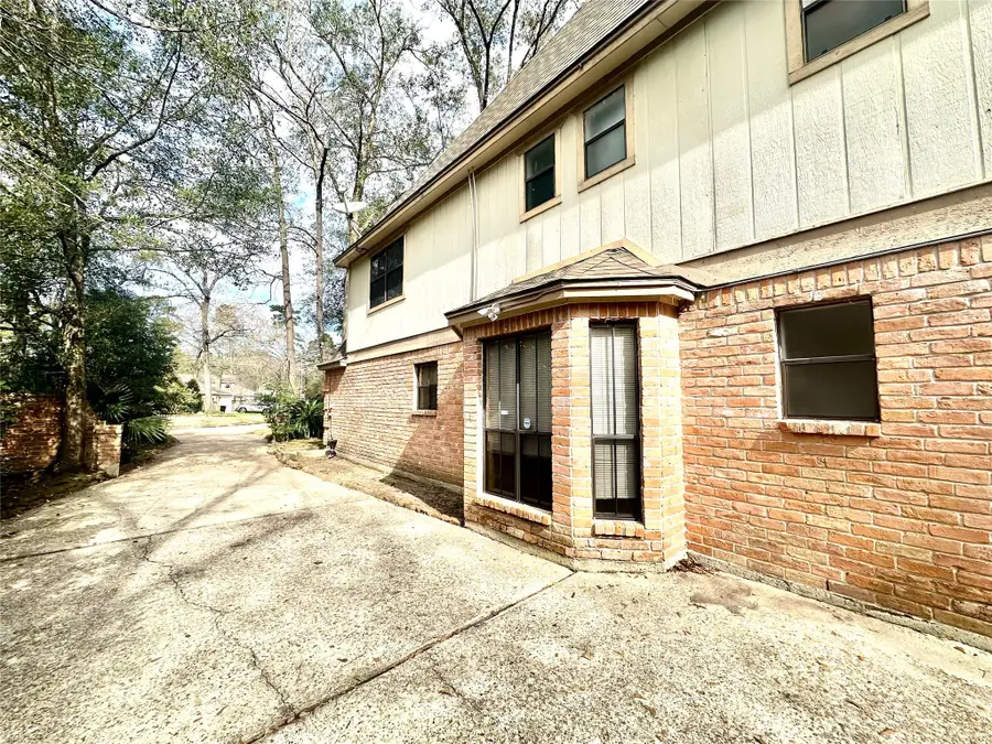 2058 Parkdale Drive, Kingwood, TX 77339 - Image #3