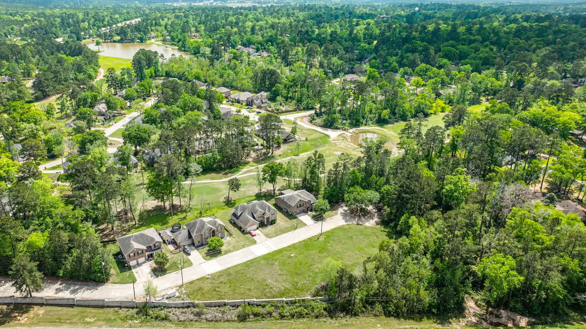 2 Stone Creek Ln, Conroe, TX 77304 - #1