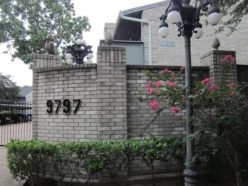 9797 Leawood Boulevard #106, Houston, TX 77099 - #1