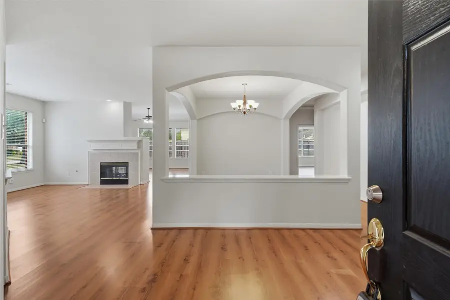 4607 Sebastopol Drive, Pearland, TX 77584 - Image #2