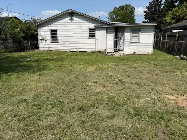 6803 Dionne Drive, Houston, TX 77076