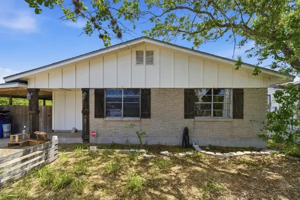 1101 Laredo Street, Sinton, TX 78387