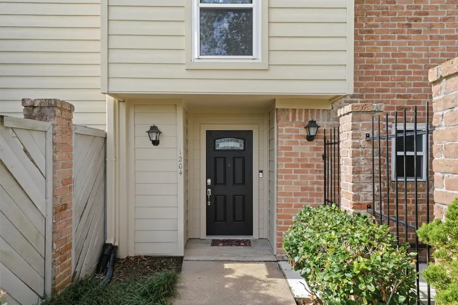 800 Country Place Drive #1204, Houston, TX 77079 - #2