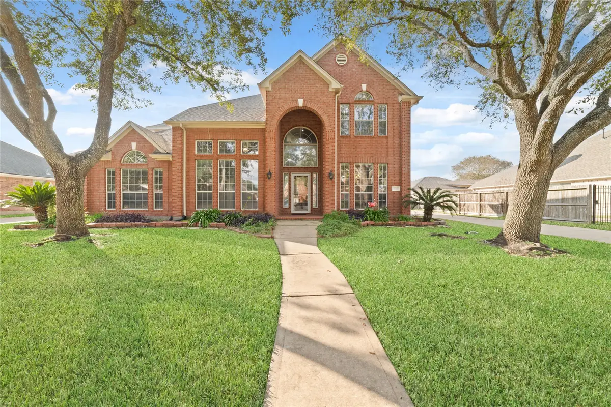 3212 Autumn Court, Pearland, TX 77584 - Image #1