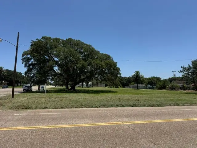 800 3rd Ave N Avenue N, Texas City, TX 77590 - #3