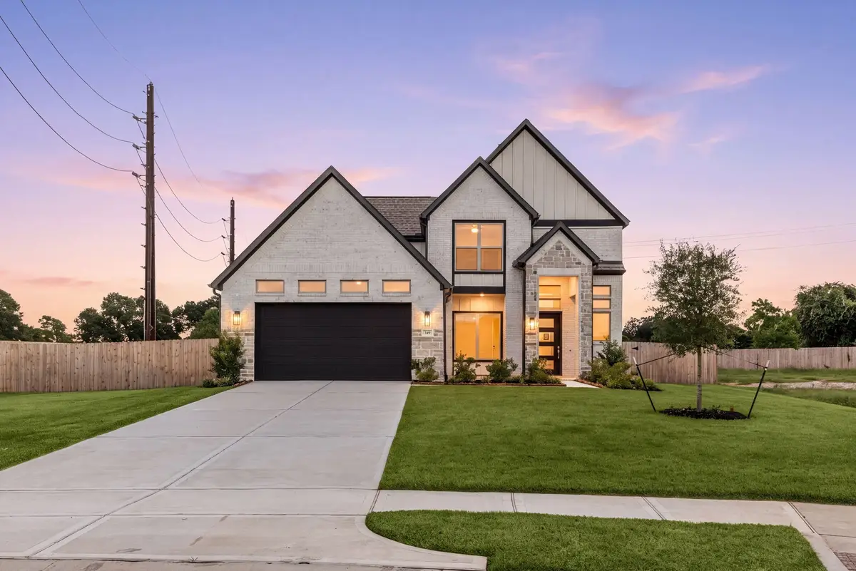 349 Covey, Sealy, TX 77474 - #1