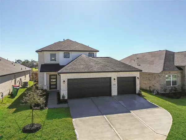 3406 Rolling River Drive, Baytown, TX 77521