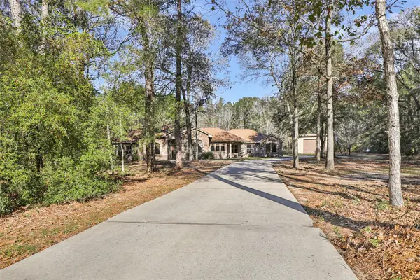 21879 Roberts Lane, New Caney, TX 77357