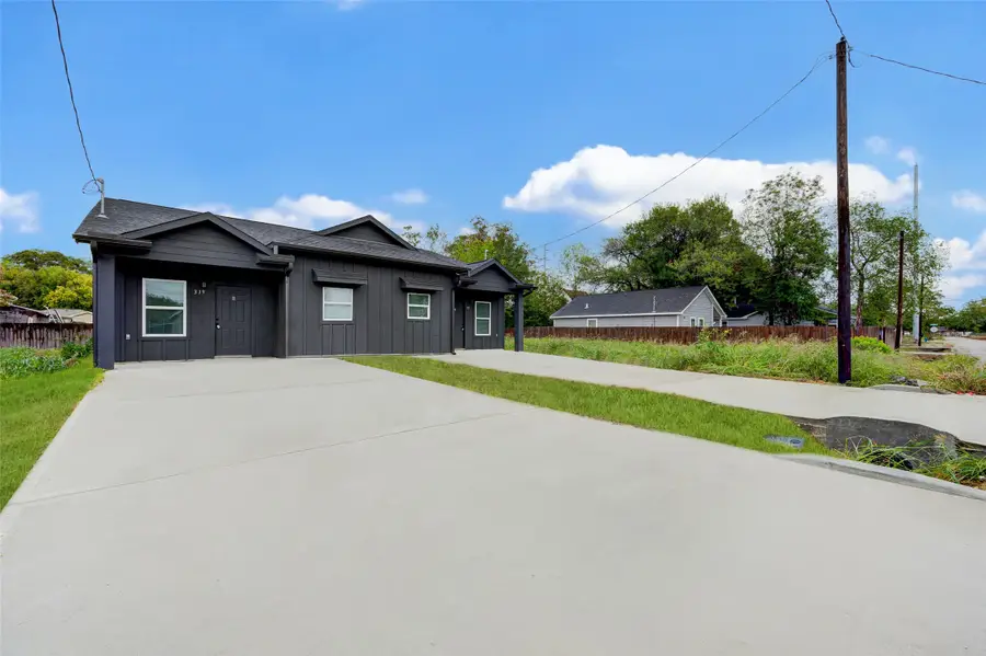 319 N Carolina Street #A/B, Houston, TX 77029 - Image #2