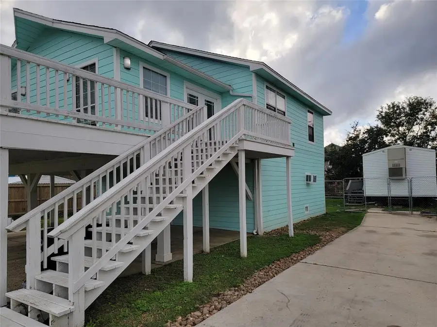 1010 22nd Street, San Leon, TX 77539 - Image #3