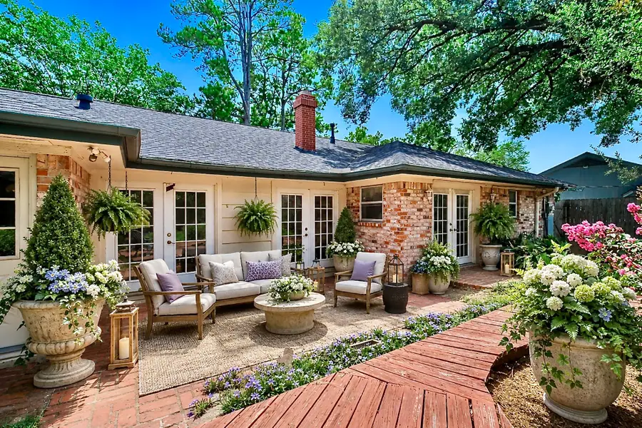 1919 Stebbins Drive, Houston, TX 77043 - #2