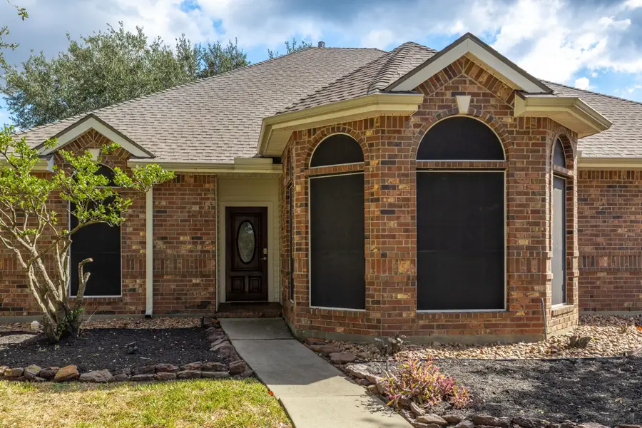 5243 Lakeshore Drive, Willis, TX 77318 - Image #2