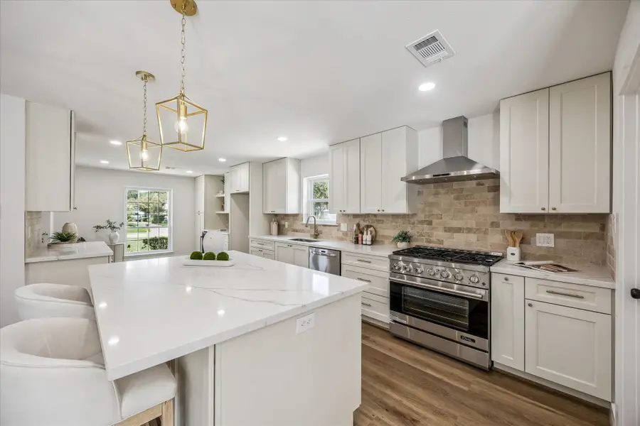 2706 Bernadette Lane, Houston, TX 77043 - #2