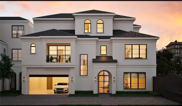 1919 Potomac Drive, Houston, TX 77057