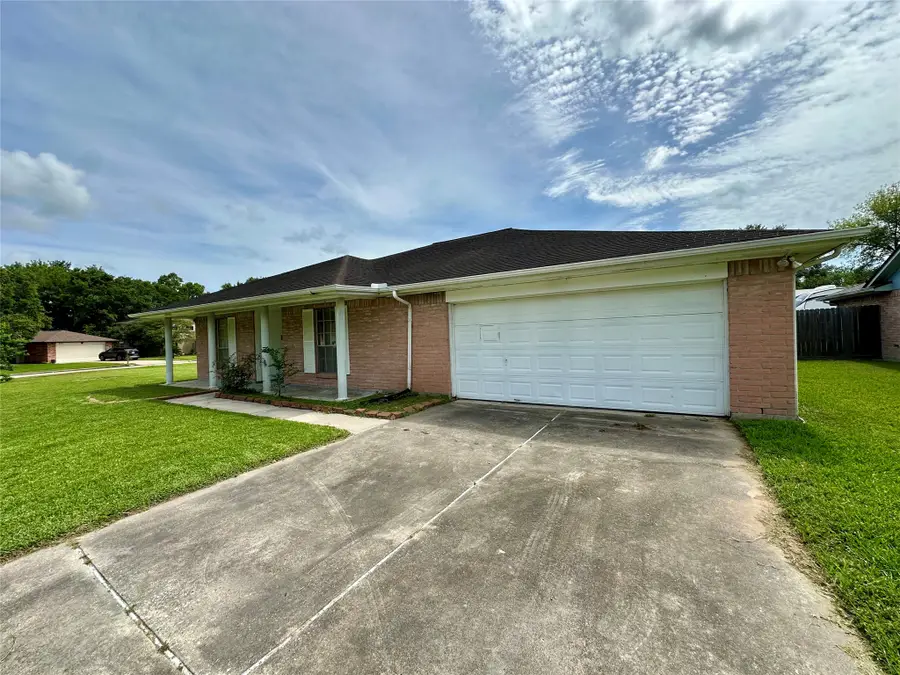 215 Old Oaks Street, League City, TX 77573 - #3