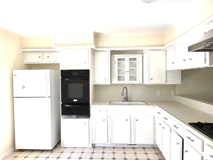 602 Airline Drive, Conroe, TX 77301 - #3