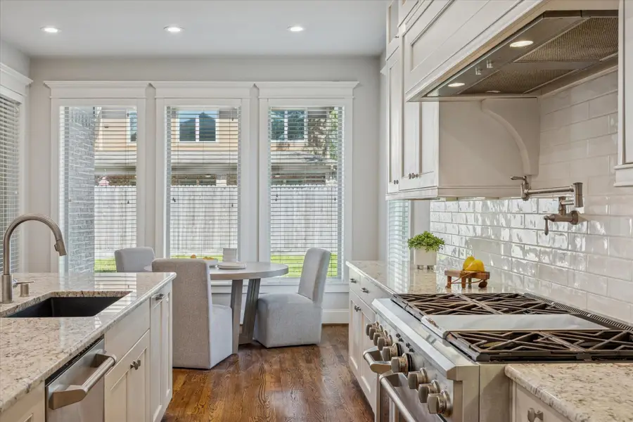 1802 Wakefield Drive, Houston, TX 77018 - #2