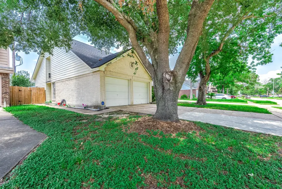 18446 N Willow Bluff Road, Katy, TX 77449 - Image #3