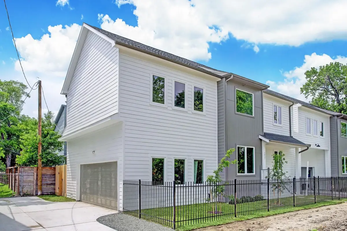 3827 Arlington Street, Houston, TX 77018 - Image #1