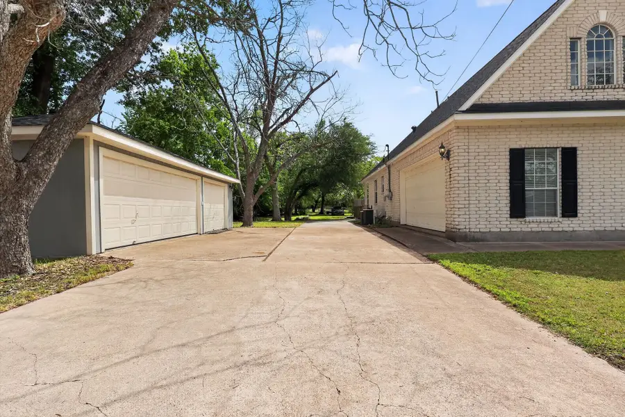 4323 Young Street, Pasadena, TX 77504 - #3