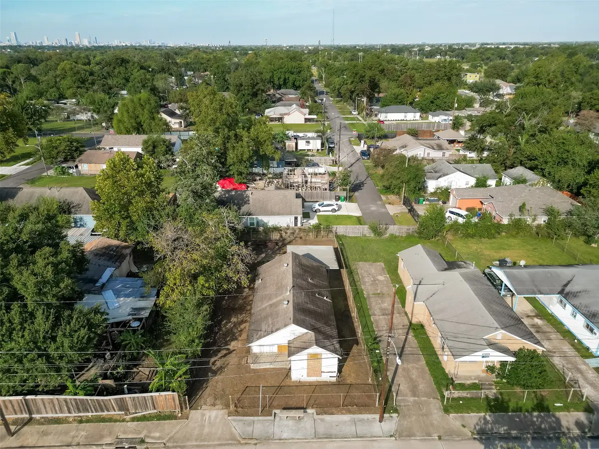 3101 Altoona St Street, Houston, TX 77026 - #1