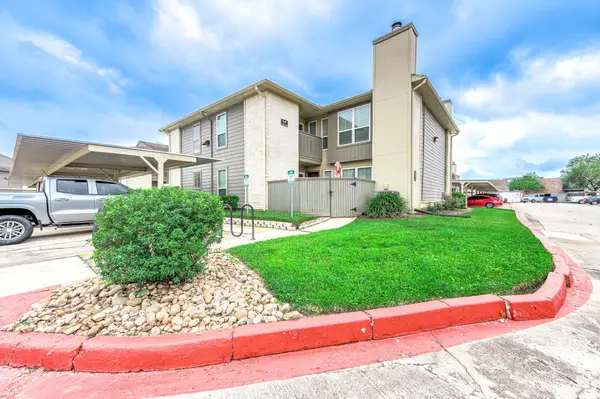 1900 Bay Area Boulevard #144, Houston, TX 77058